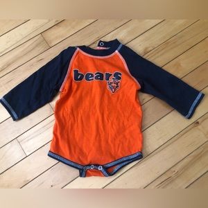 🏈 Chicago Bears 🐻 onesie, 3/6 month
